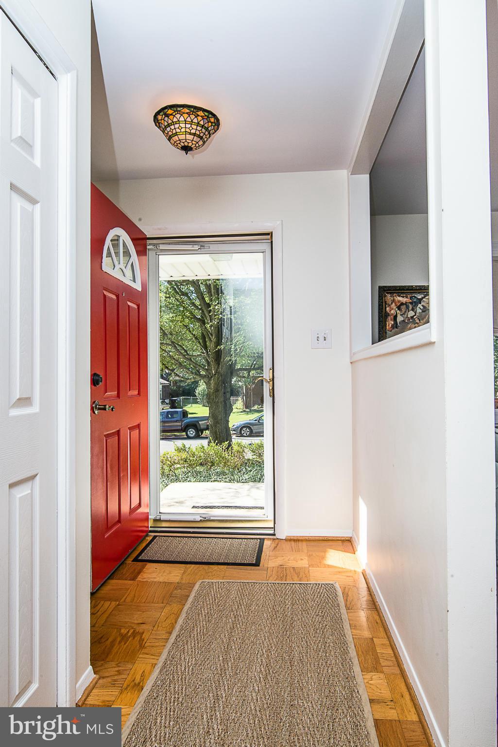 7314 Elgar Street Springfield, VA 22151 - Photo 3 of 30 Inviting Foyer