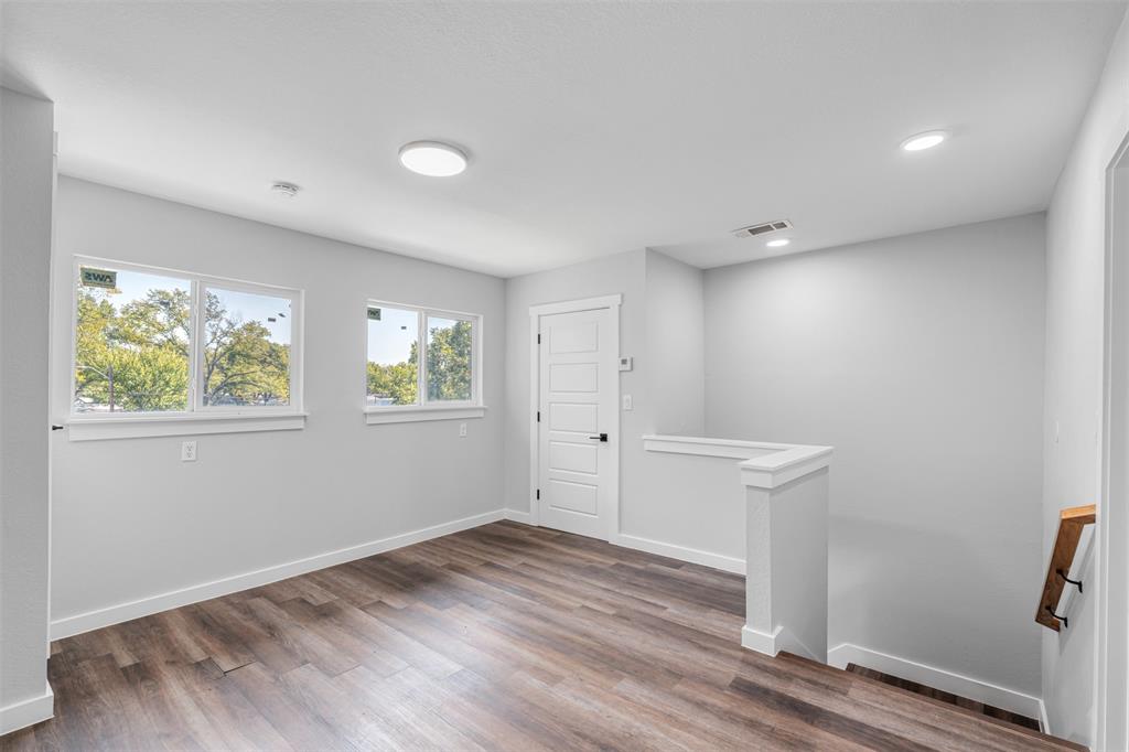 901 Isbell Road Fort Worth, TX 76114 - Photo 23 of 35