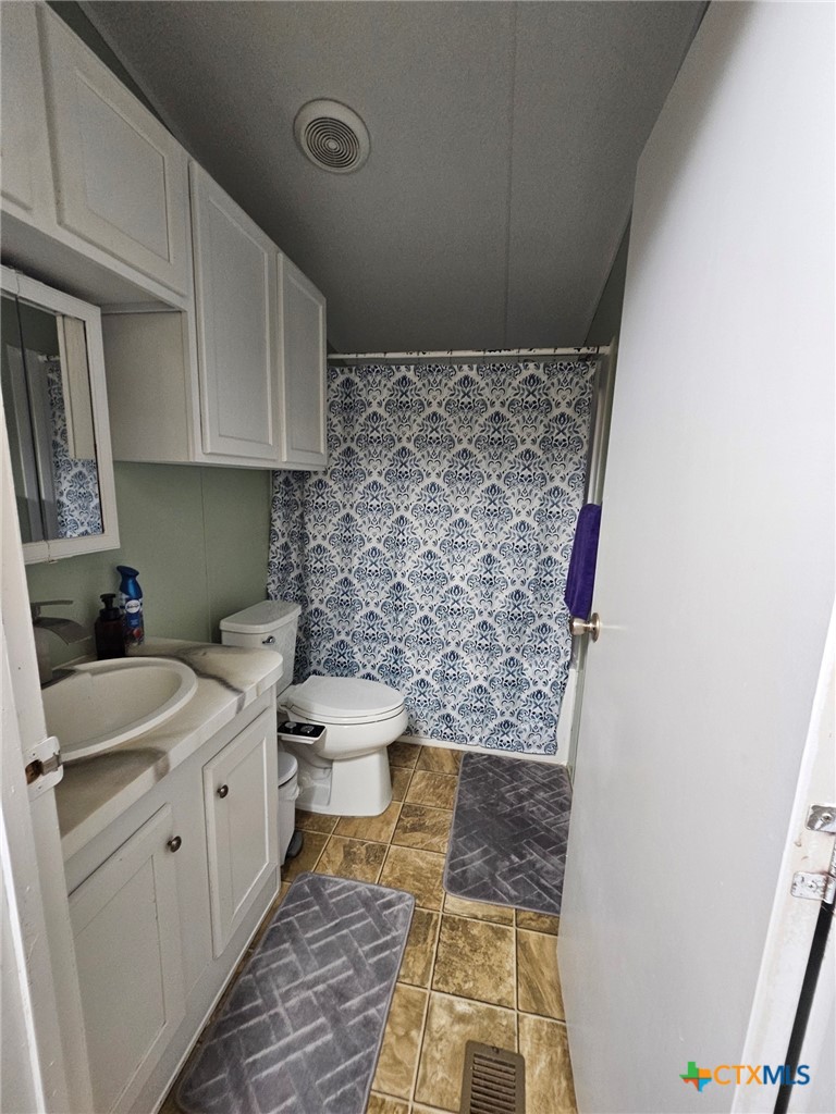 100 Reavis Drive Kempner, TX 76539 - Photo 10 of 33