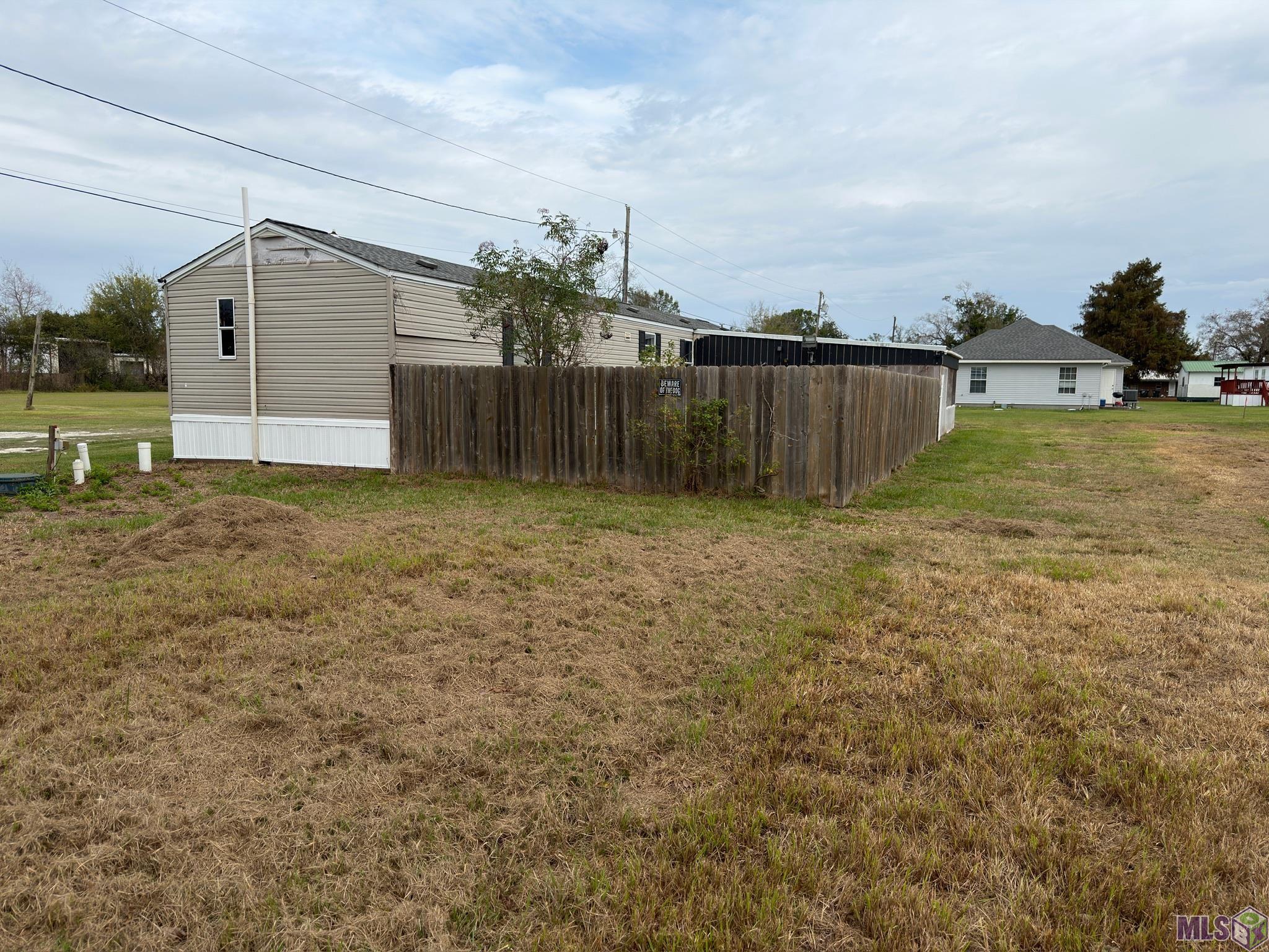 151 Deacon Court Gray, LA 70359 - Photo 2 of 14