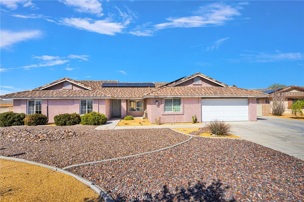 18766 KITOM Road Apple Valley, CA 92308 - Photo 1 of 59