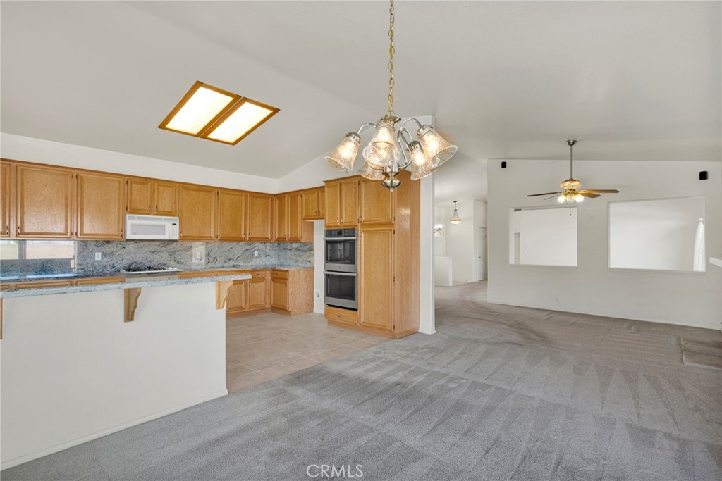 18766 KITOM Road Apple Valley, CA 92308 - Photo 23 of 59