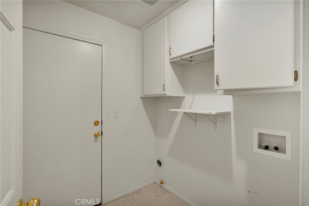 18766 KITOM Road Apple Valley, CA 92308 - Photo 24 of 59