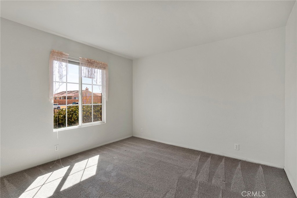 18766 KITOM Road Apple Valley, CA 92308 - Photo 27 of 59