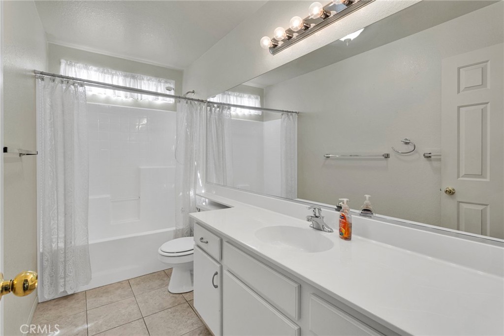 18766 KITOM Road Apple Valley, CA 92308 - Photo 32 of 59