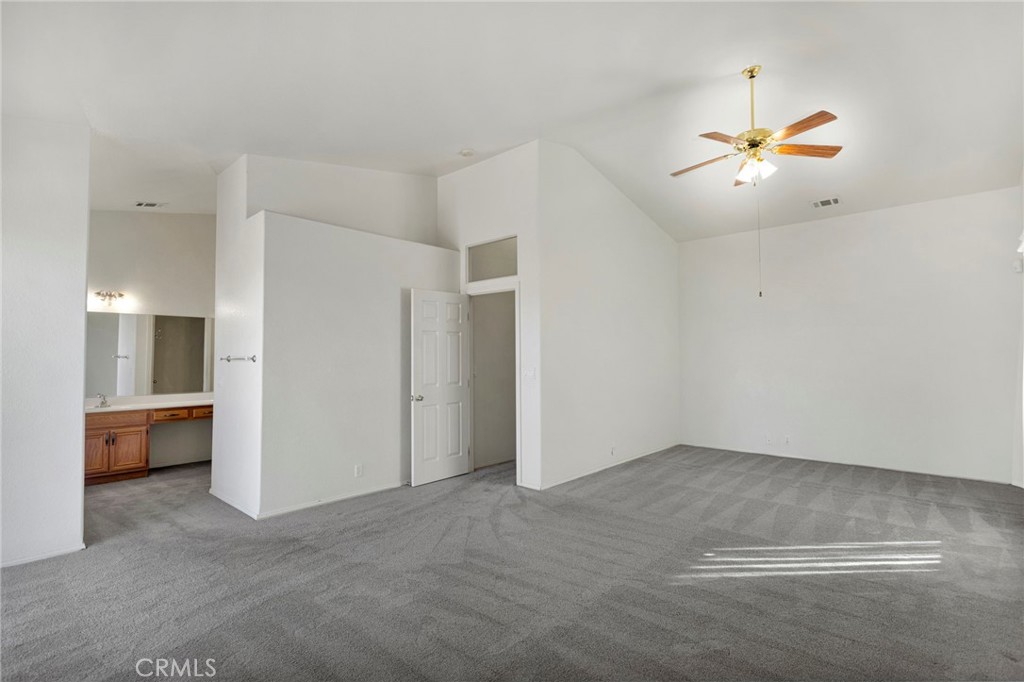 18766 KITOM Road Apple Valley, CA 92308 - Photo 34 of 59