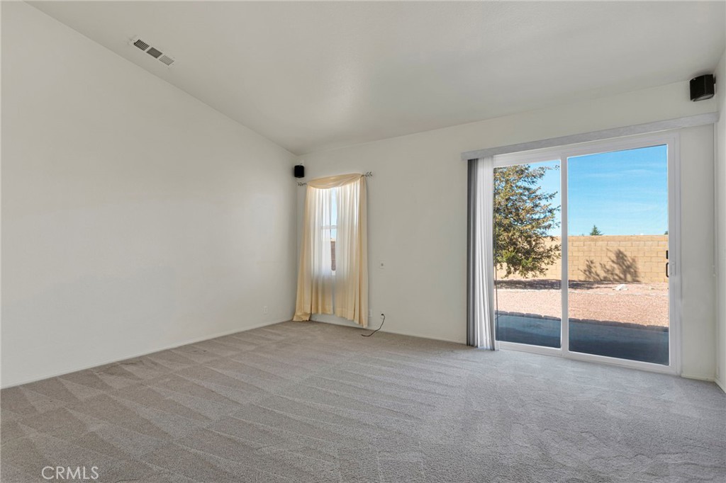 18766 KITOM Road Apple Valley, CA 92308 - Photo 36 of 59