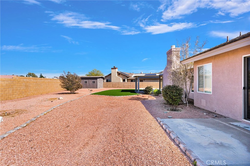 18766 KITOM Road Apple Valley, CA 92308 - Photo 50 of 59