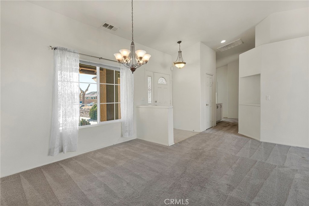 18766 KITOM Road Apple Valley, CA 92308 - Photo 7 of 59