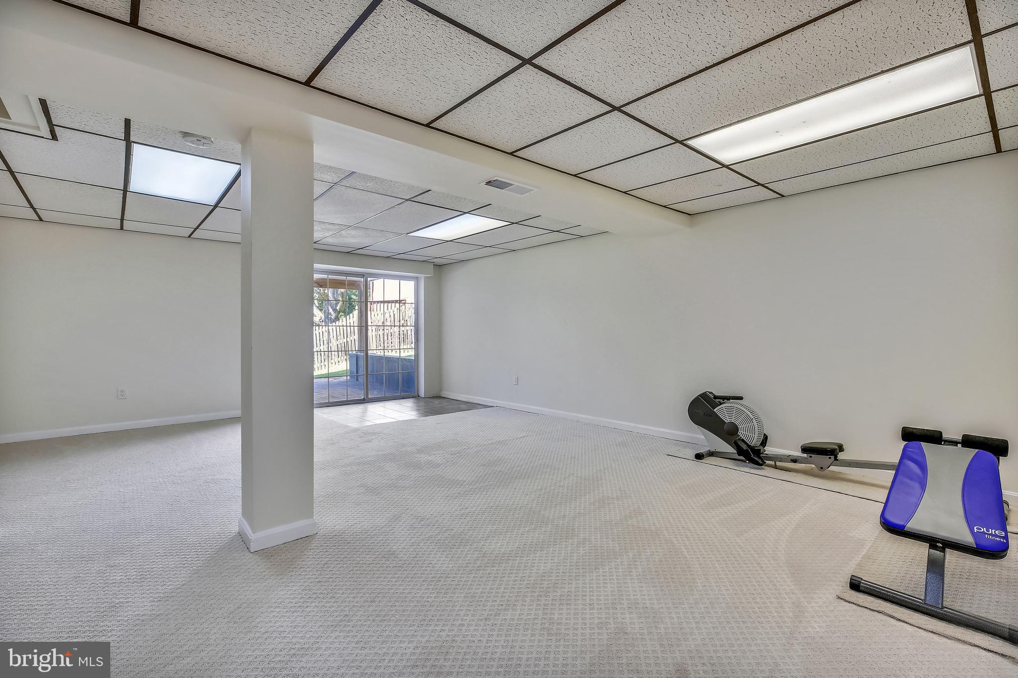 1109 Kersey Road Silver Spring, MD 20902 - Photo 45 of 65 Large open area.