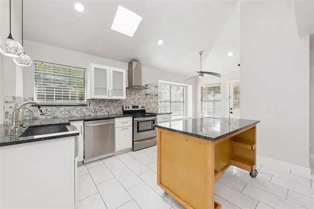 $379,900 | 3721 Smartt Street, Rowlett, TX 75088