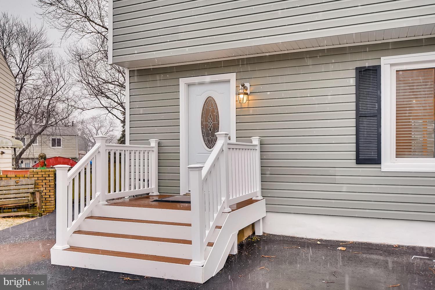 1056 Kings Road Pasadena, MD 21122 - Photo 23 of 28 Gallery Image 23