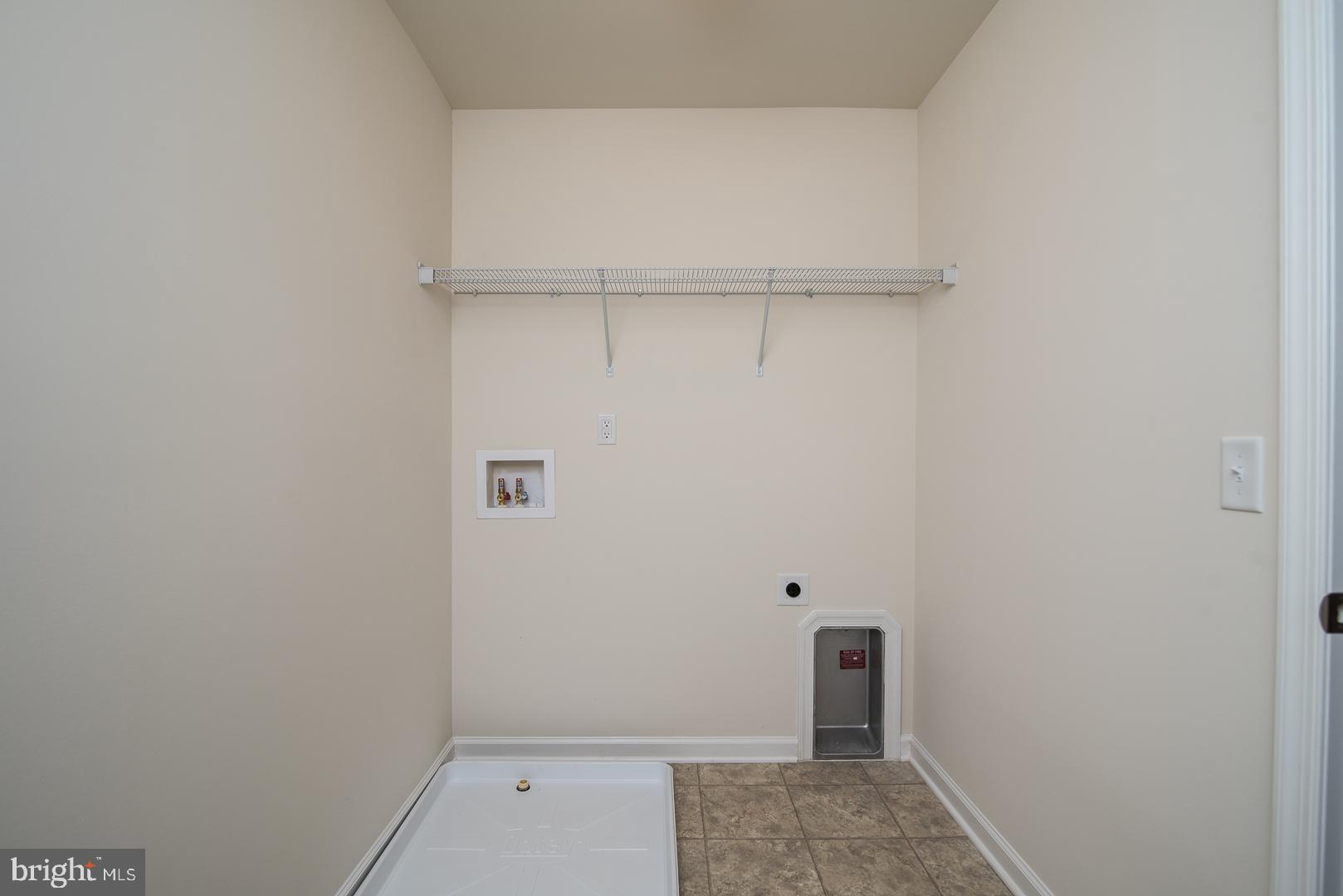 6000 Glebe Run Road Partlow, VA 22534 - Photo 12 of 31 Upper Level Laundry for Convenience!