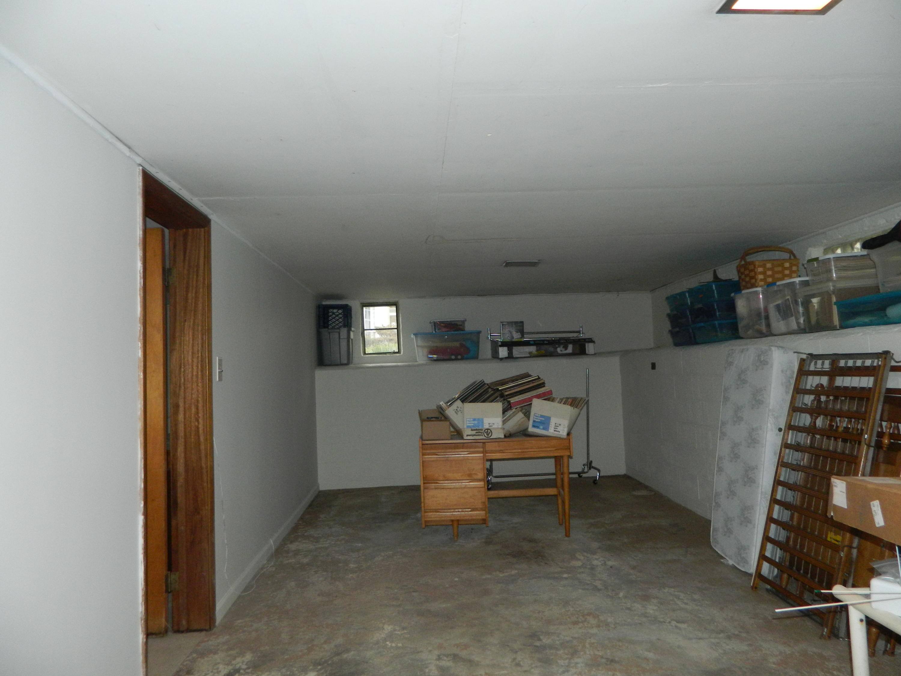 103 Pomona Road Oak Ridge, TN 37830 - Photo 17 of 22 DSCN3045.JPG