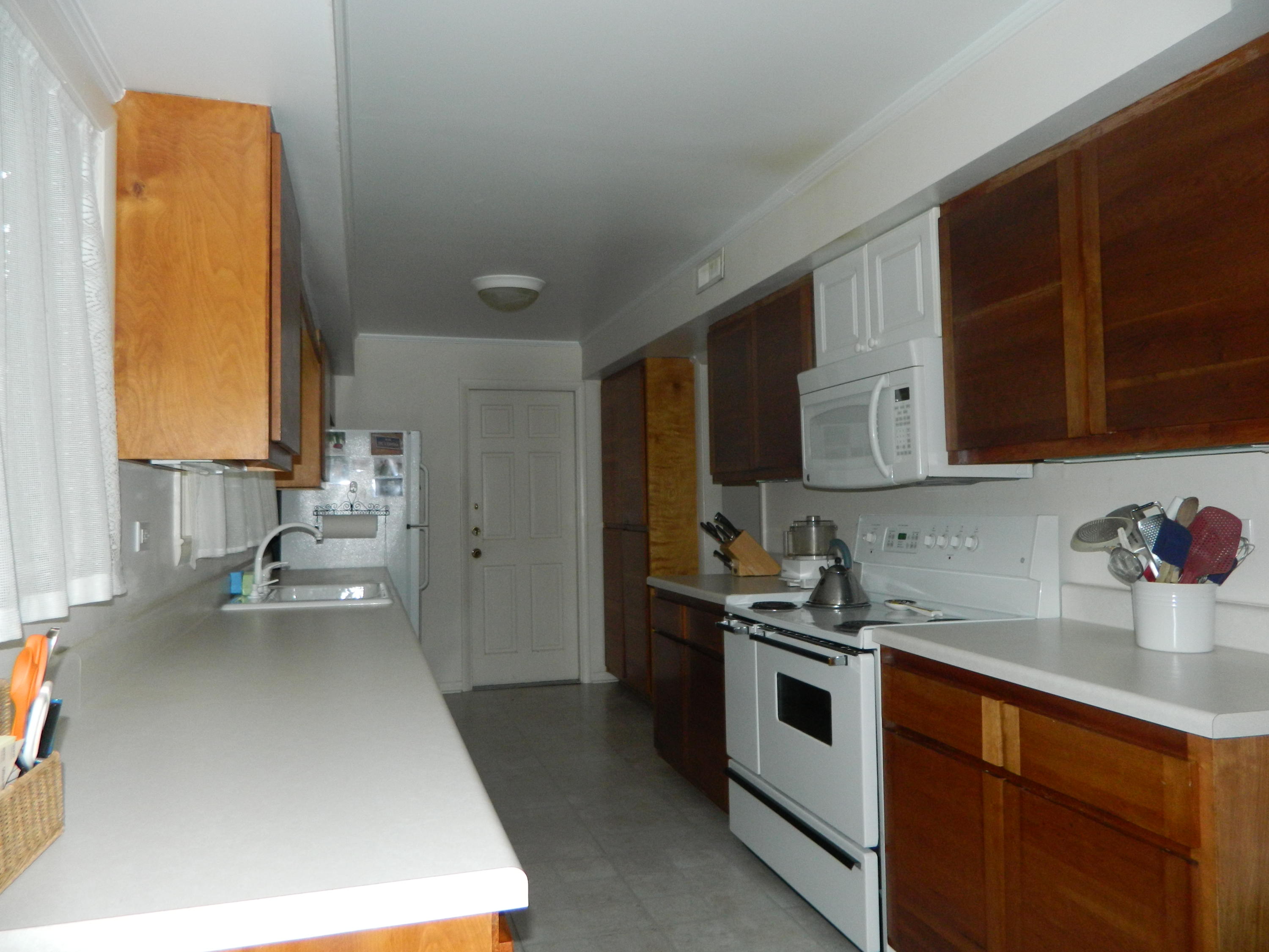 103 Pomona Road Oak Ridge, TN 37830 - Photo 9 of 22 DSCN3053.JPG