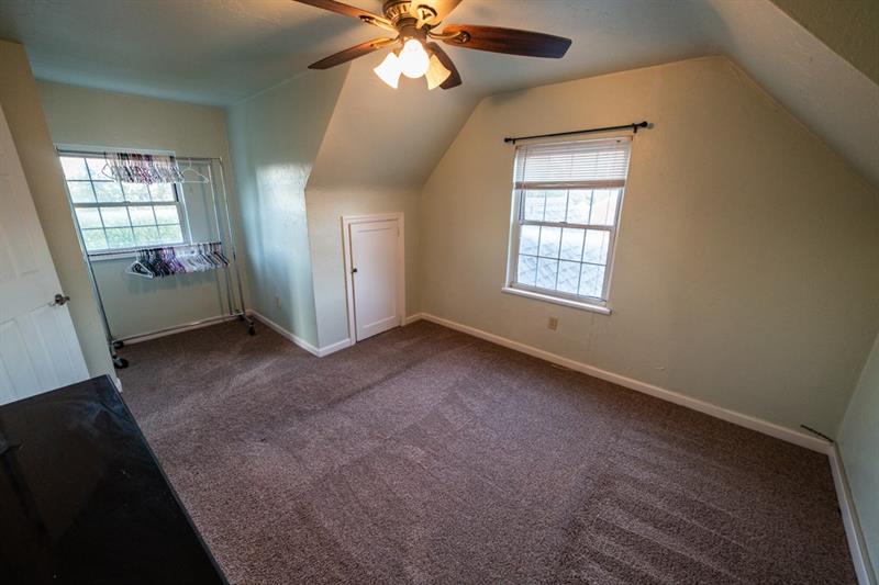 3425 Willett Road Pittsburgh, PA 15227 - Photo 11 of 14 Gallery Image 11
