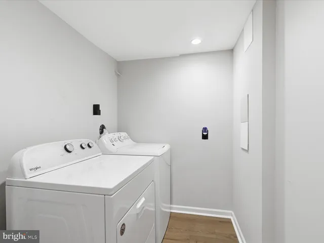 $925,000 | 6437 Spring Terrace, Falls Church, VA 22042