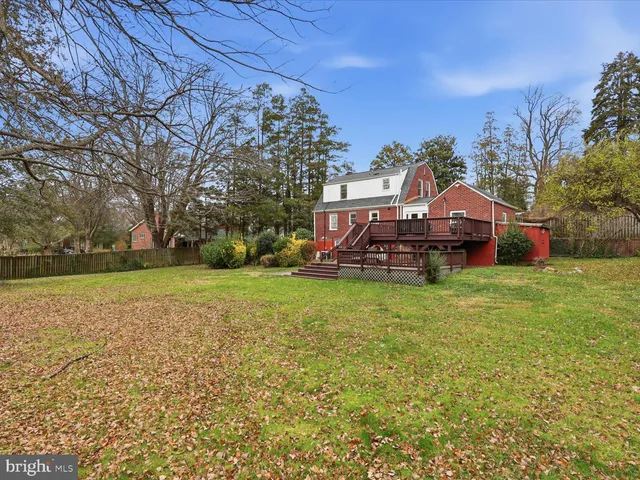 $925,000 | 6437 Spring Terrace, Falls Church, VA 22042