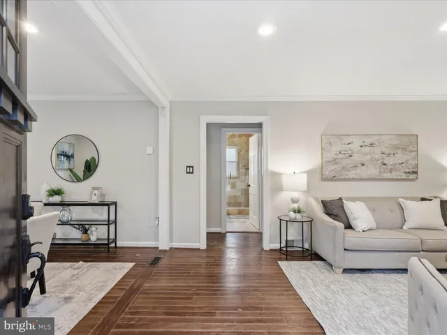 $925,000 | 6437 Spring Terrace, Falls Church, VA 22042