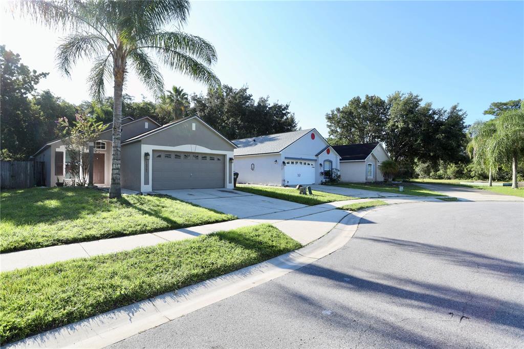 10561 Rocking A Run Orlando, FL 32825 - Photo 1 of 1 Front