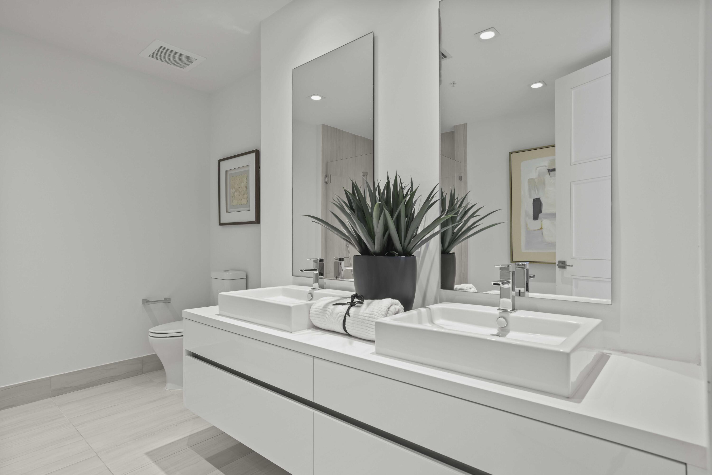 155 East Boca Raton Road, Unit 814 Boca Raton, FL 33432 - Photo 21 of 57 28 Master bath