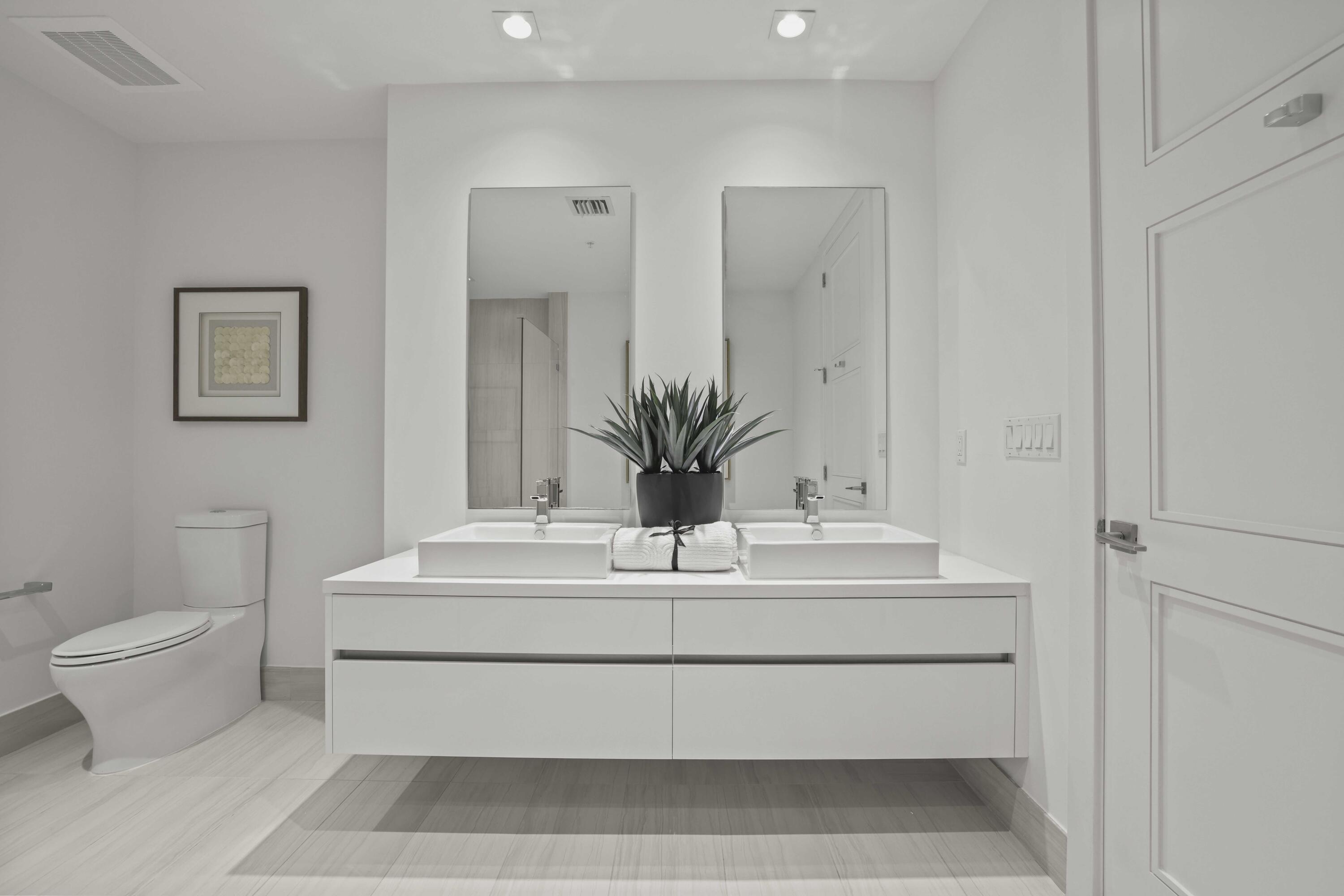 155 East Boca Raton Road, Unit 814 Boca Raton, FL 33432 - Photo 22 of 57 30 Master bath