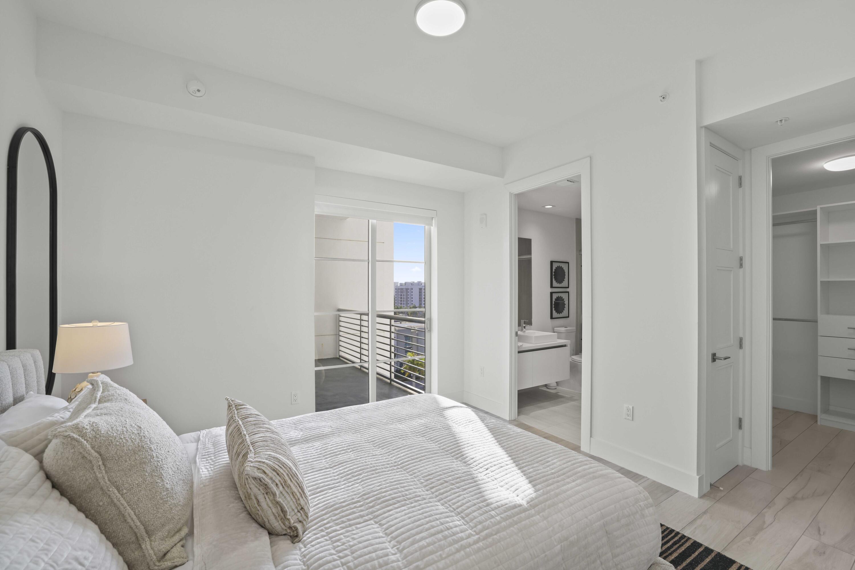 155 East Boca Raton Road, Unit 814 Boca Raton, FL 33432 - Photo 25 of 57 23 Bedroom 2