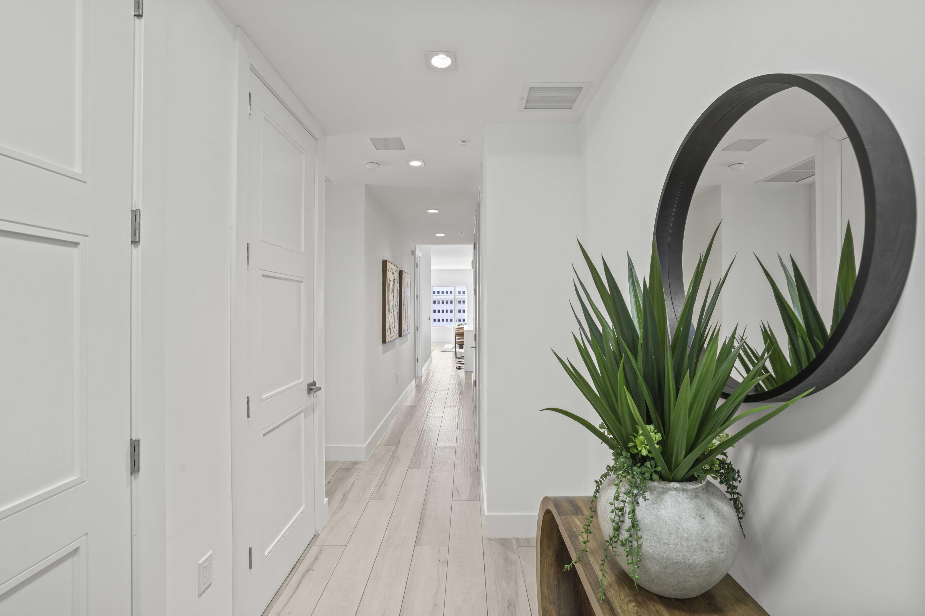 155 East Boca Raton Road, Unit 814 Boca Raton, FL 33432 - Photo 29 of 57 Unit 814 - 42 Front entrance