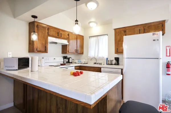 $799,000 | 2301 Buena Vista Street, Bakersfield, CA 93304