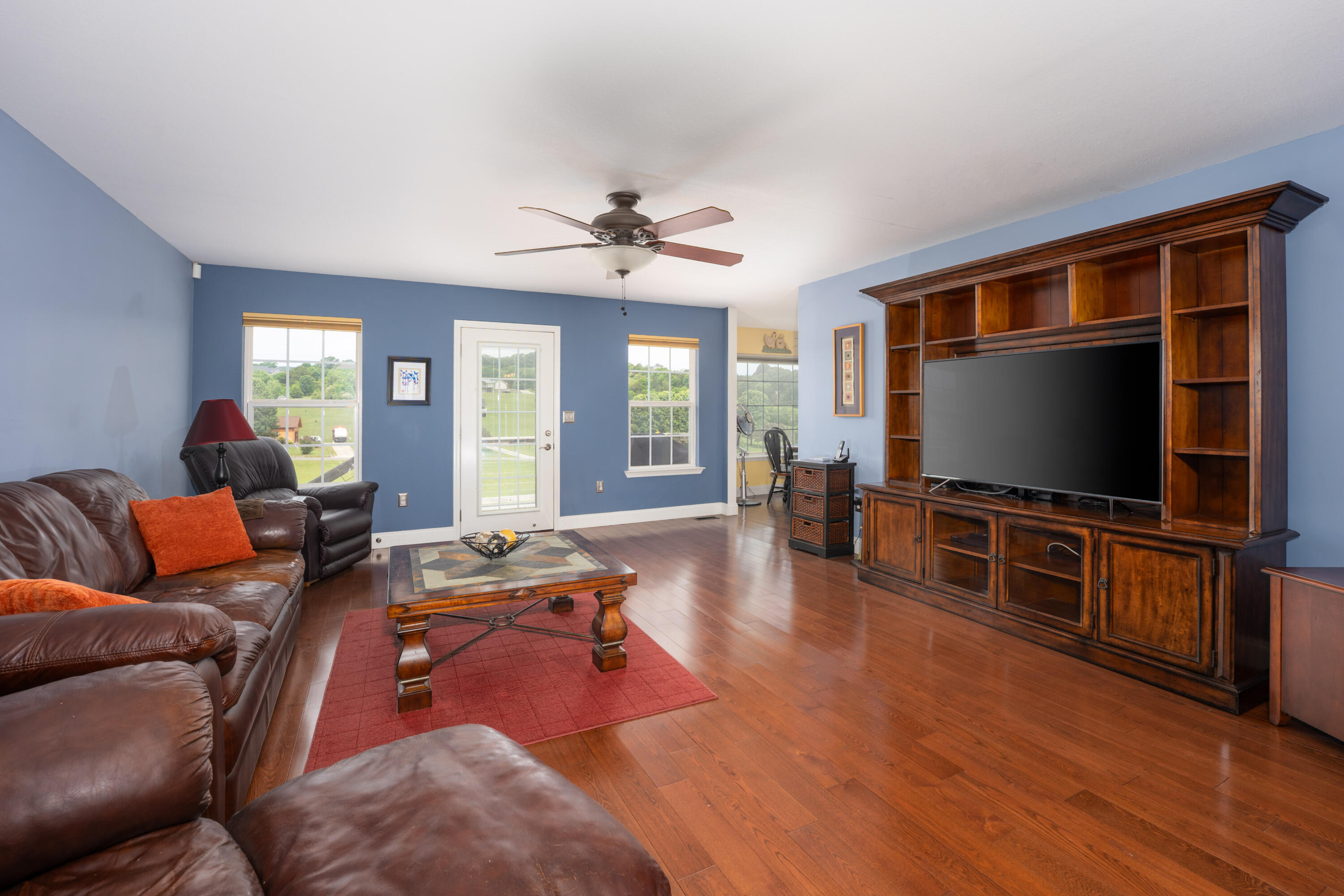 17 Rivers Edge Road Dunlap, TN 37327 - Photo 13 of 36 Living Room