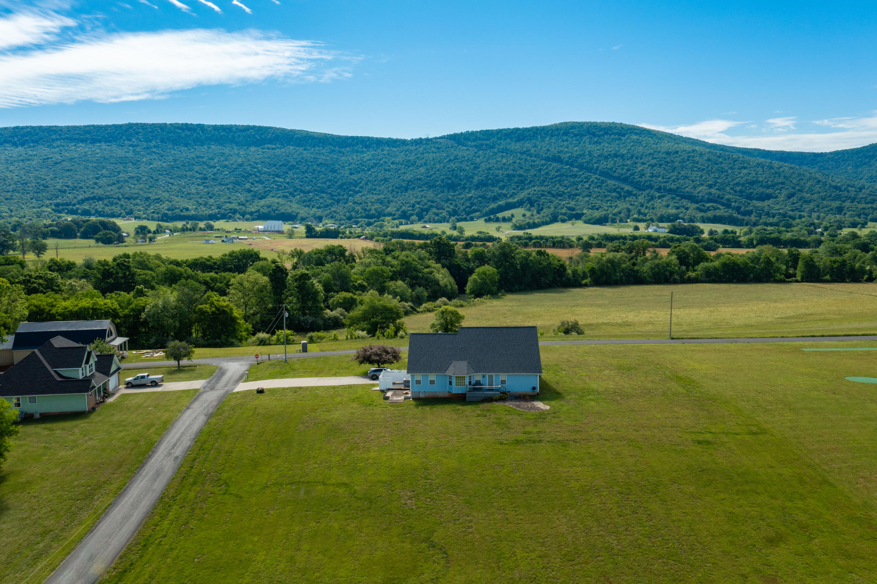 17 Rivers Edge Road Dunlap, TN 37327 - Photo 33 of 36 17 Rivers Edge