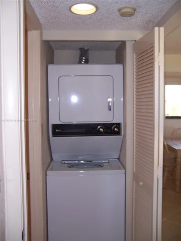 $5,000 | Jupiter, Jupiter, FL 33477