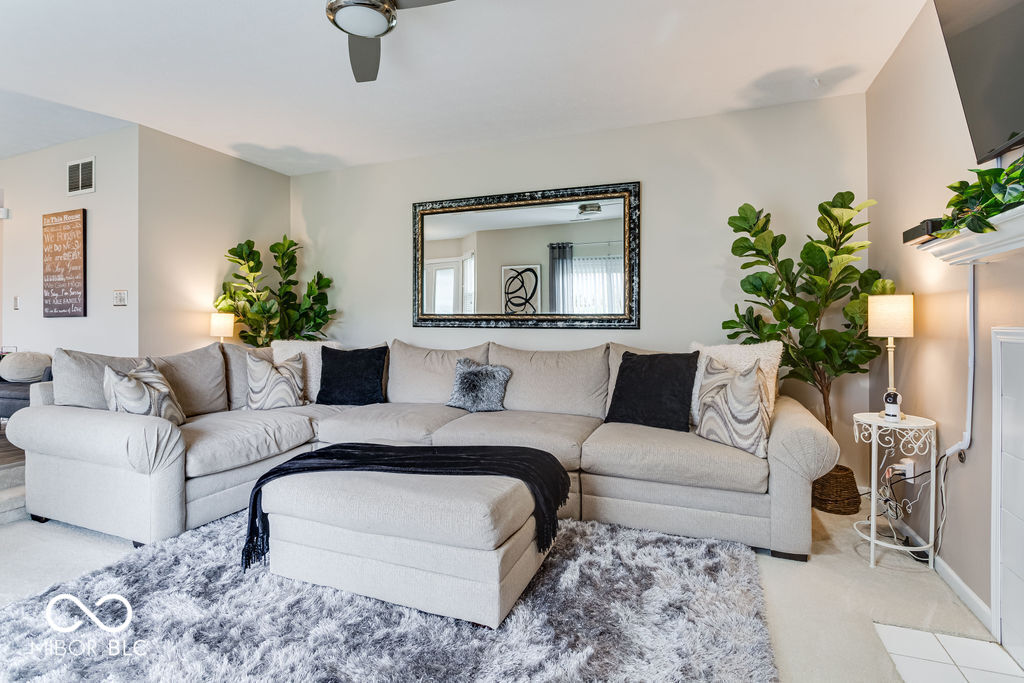 2334 Corsican Circle Westfield, IN 46074 - Photo 11 of 37