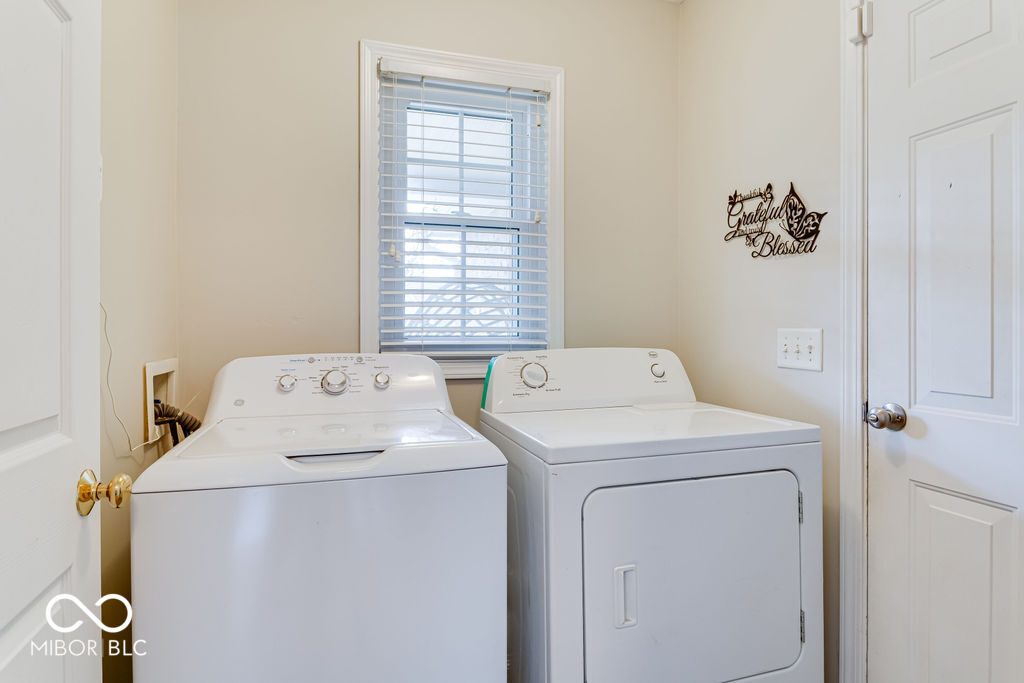 2334 Corsican Circle Westfield, IN 46074 - Photo 32 of 37