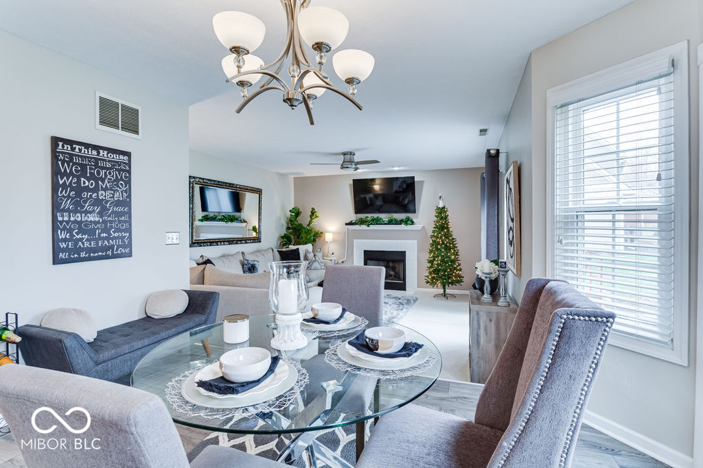 2334 Corsican Circle Westfield, IN 46074 - Photo 8 of 37