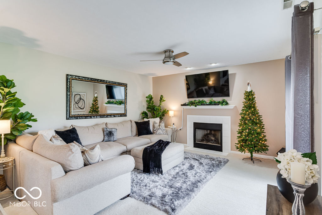 2334 Corsican Circle Westfield, IN 46074 - Photo 10 of 37