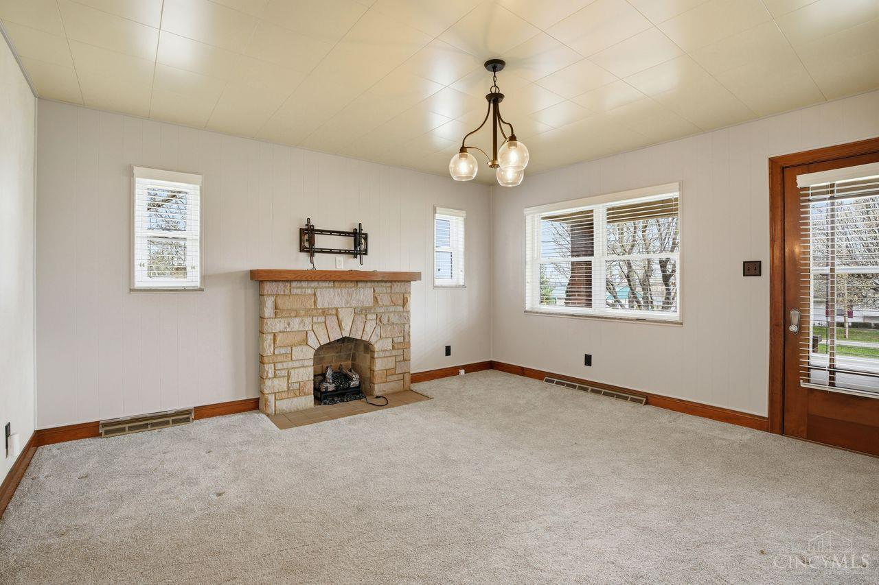 8757 Bridgetown Road Cleves, OH 45002 - Photo 5 of 39