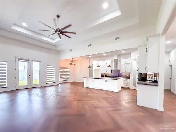 $3,250 | 8813 North 9th Street, McAllen, TX 78504