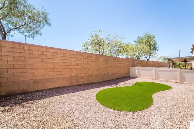 $2,071 | 9175 Sunken Meadow Avenue, Las Vegas, NV 89178