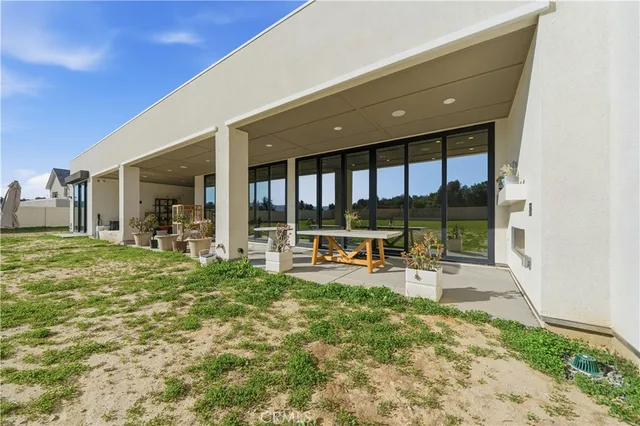 $2,350,000 | 39788 Larkspur Terrace, Temecula, CA 92591