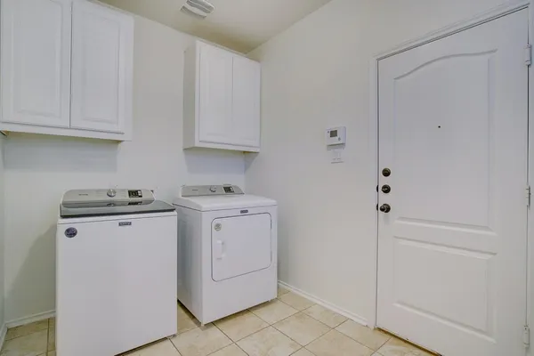$2,399 | 343 Alamosa Drive, Georgetown, TX 78626