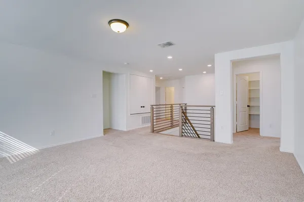 $2,399 | 343 Alamosa Drive, Georgetown, TX 78626