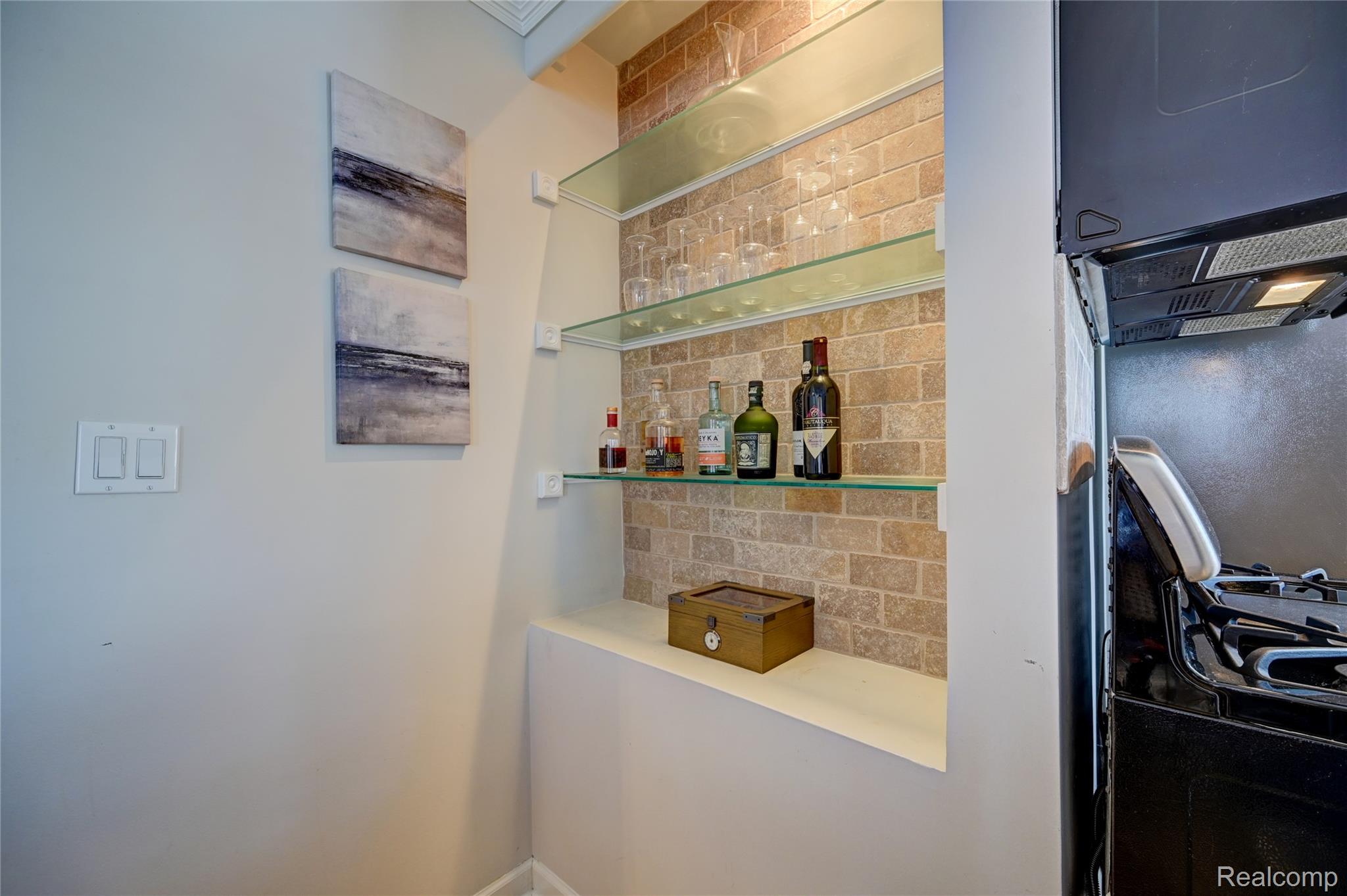 6200 Overlook Road Clarkston, MI 48346 - Photo 13 of 48 14-scene-15.jpg