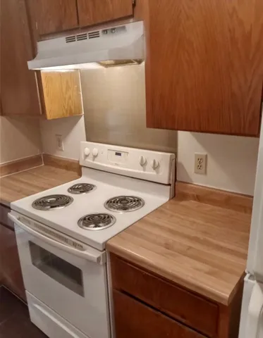 a close view of washer and dryer