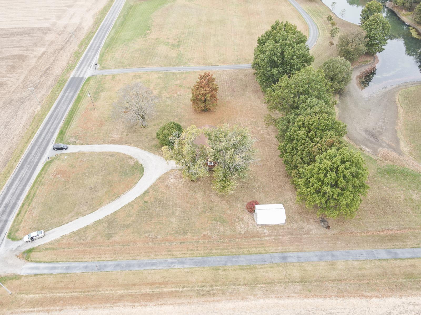 9467 Fruit Road Alhambra, IL 62001 - Photo 26 of 29