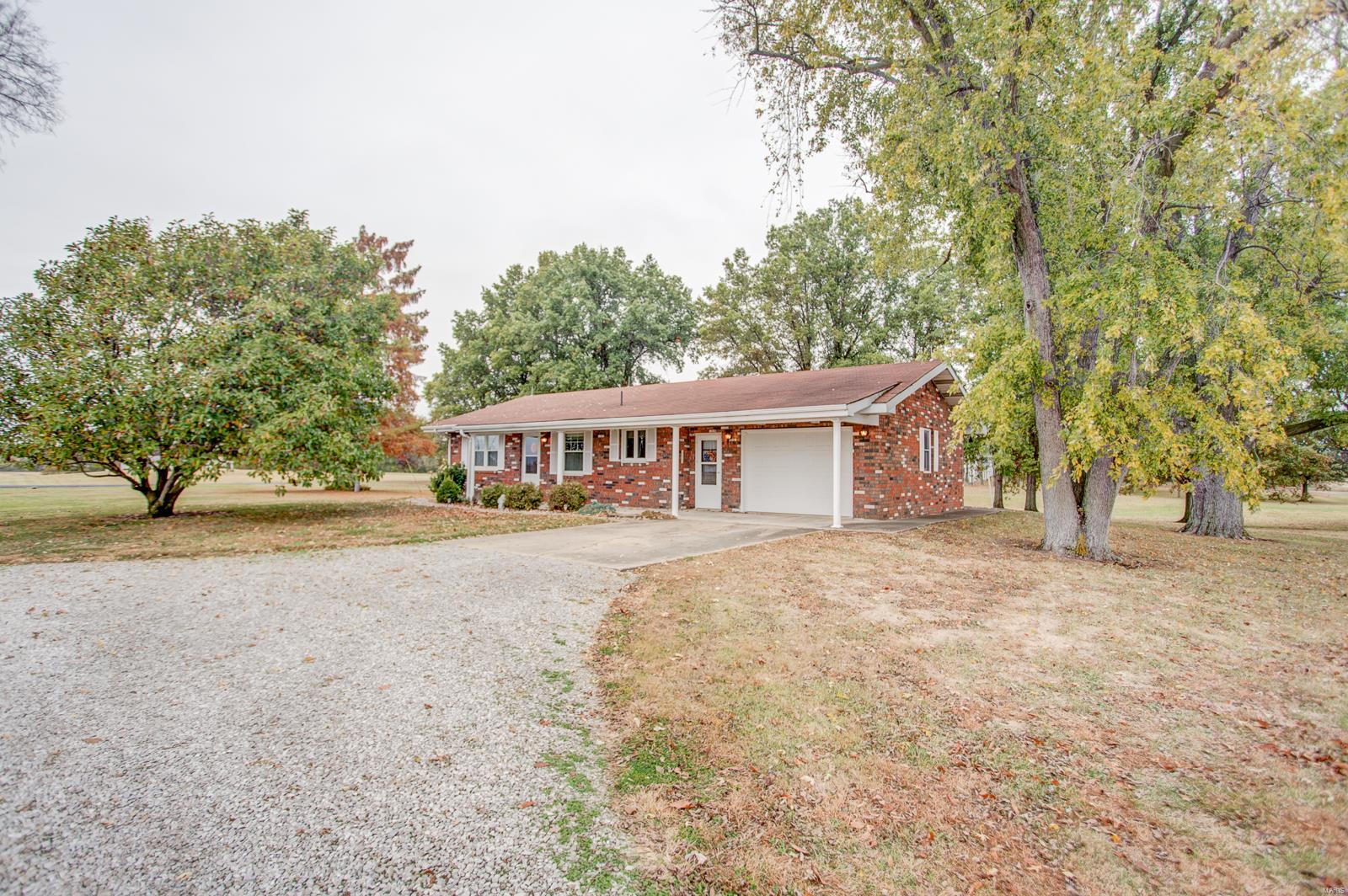 9467 Fruit Road Alhambra, IL 62001 - Photo 29 of 29