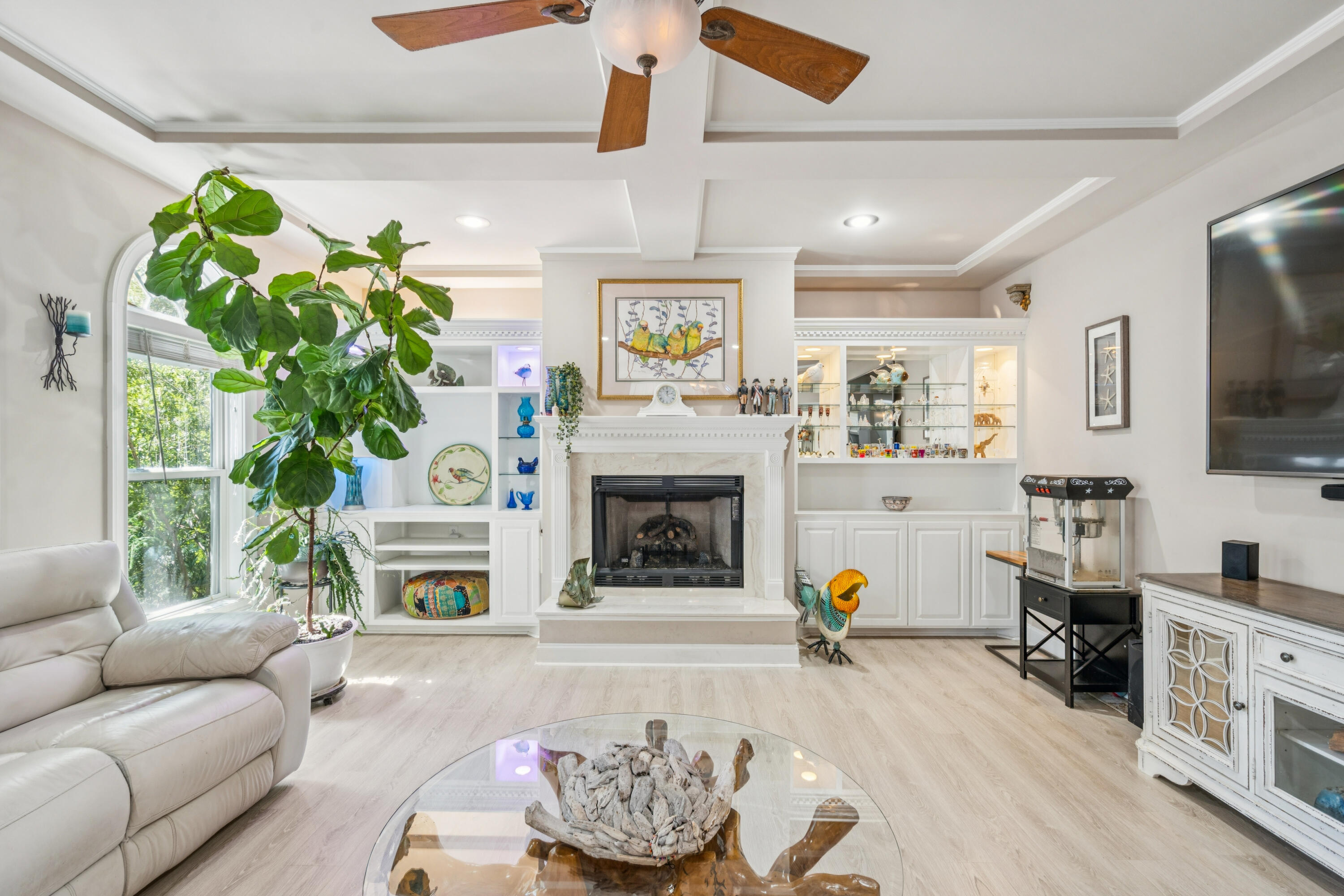 213 Harlech Way Charleston, SC 29414 - Photo 15 of 69 Living Room