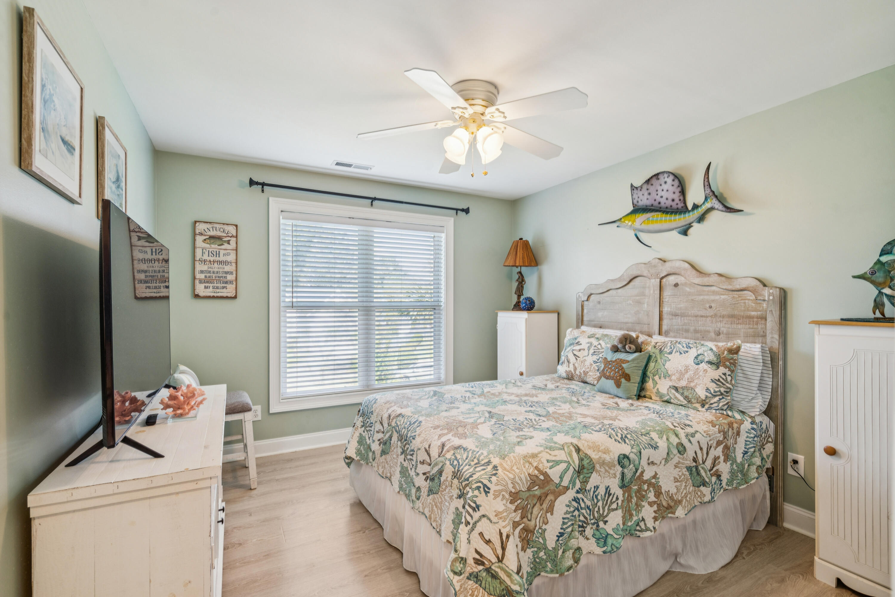 213 Harlech Way Charleston, SC 29414 - Photo 39 of 69 3rd Bedroom