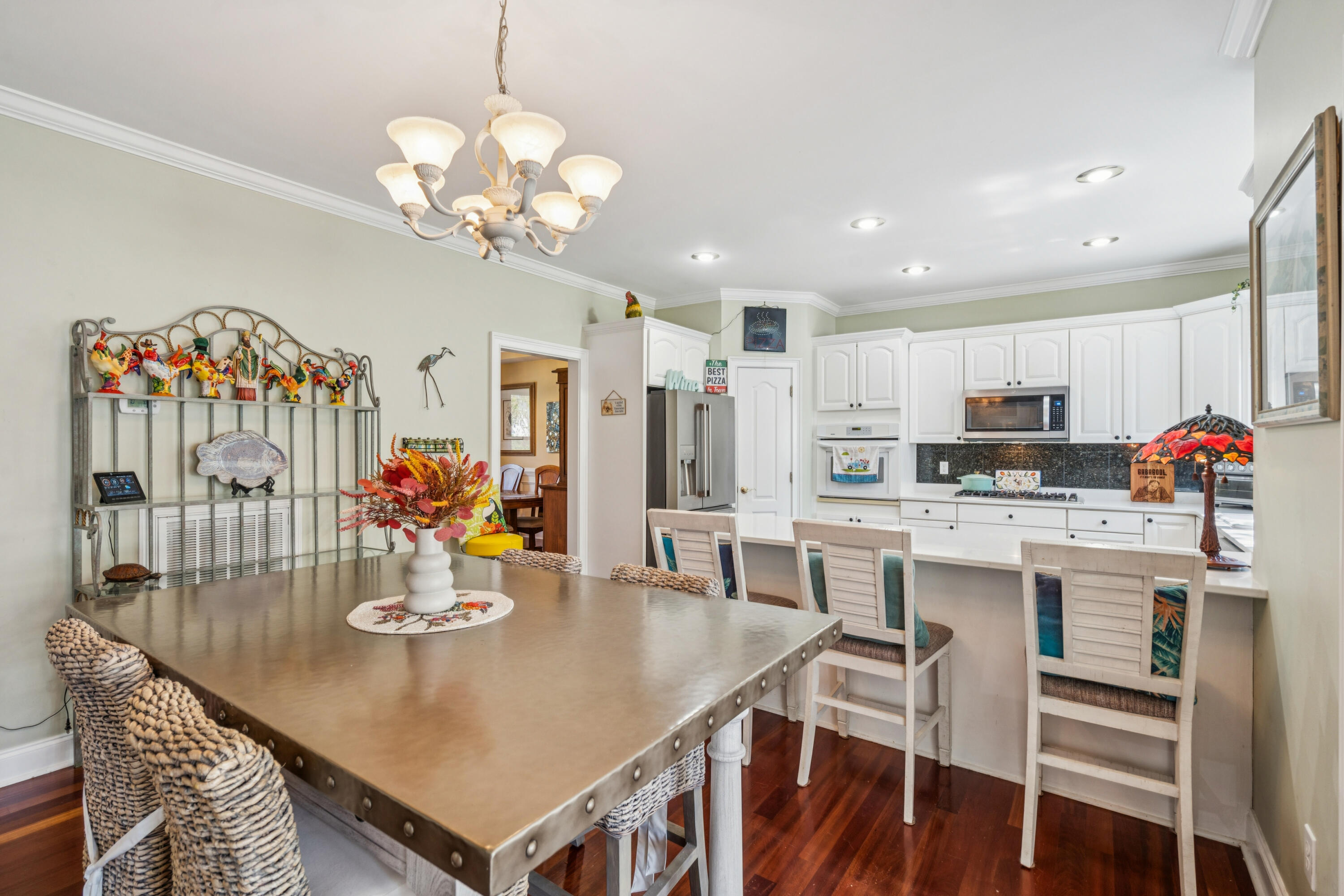 213 Harlech Way Charleston, SC 29414 - Photo 10 of 69 Dinette area