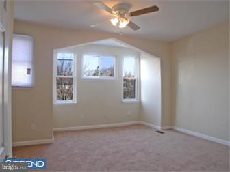 5729 Virginian Road Philadelphia, PA 19141 - Photo 8 of 12 Bedroom - Main
